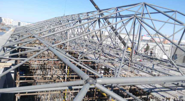 琼海细数网架装配中抉择应用钢结构对室第的优势